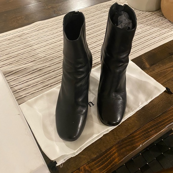 SANDRO Sancha Ankle Boots - Picture 2 of 4